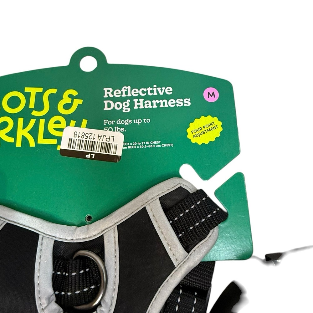 Boots and Barkley Medium Black Reflective Dog Harness And Retractable Leash Set - Picture 13 of 13